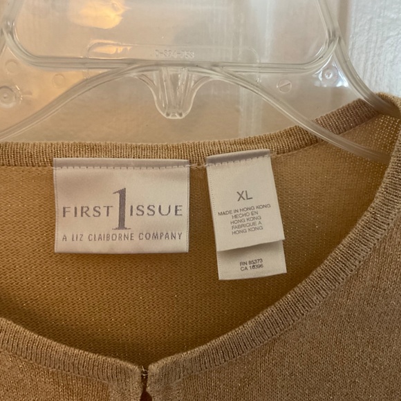 Women’s XL gold shimmery top - Picture 2 of 8